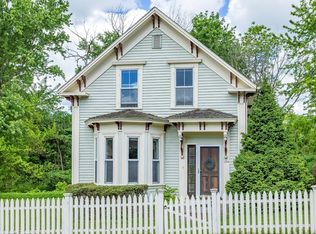 184 Main St, Westford, MA 01886