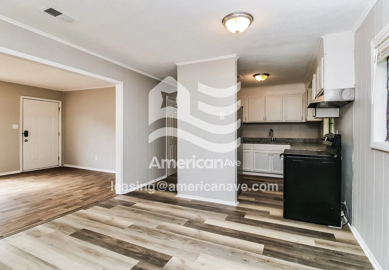 3 bed, 1.0 bath, 1063 sqft, $1,145 — Photo 4
