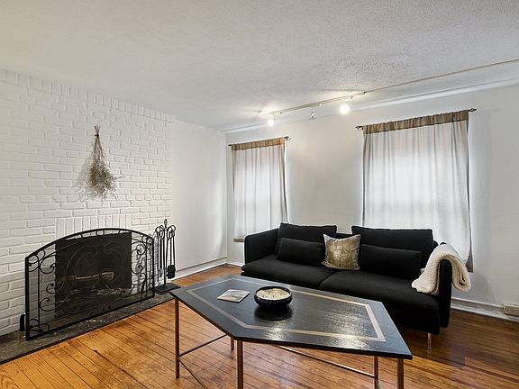 3rd image of 308 W 4th St