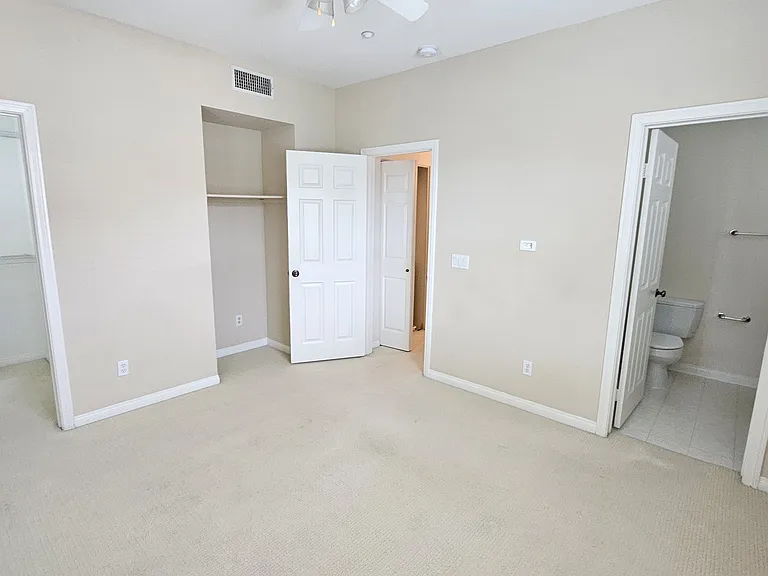 217 Coral Rose — Photo 12