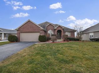 2143 Spring Run Ln, Lowell, IN 46356