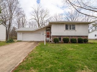 1204 Timber Ridge Ct, Normal, IL 61761