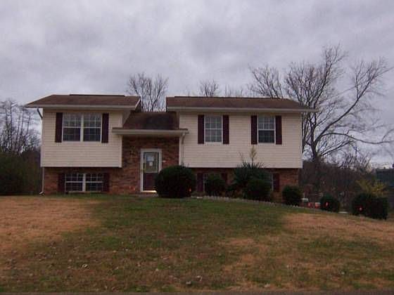 1st image of 435 Hayter Dr