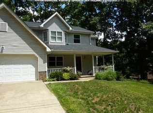 14 Forest Rdg, Charleston, WV 25320