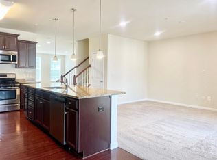 2509 Campus Way N, Lanham, MD 20706