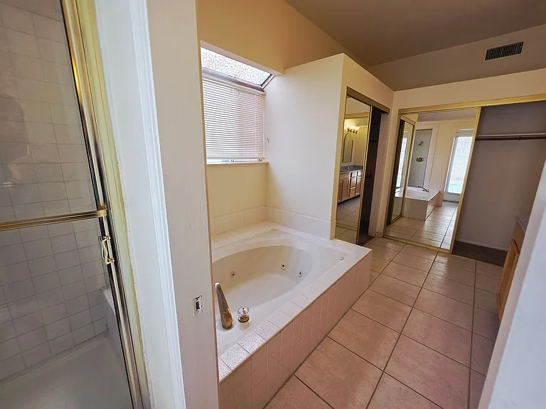 2920 Setting Sun St — Photo 30