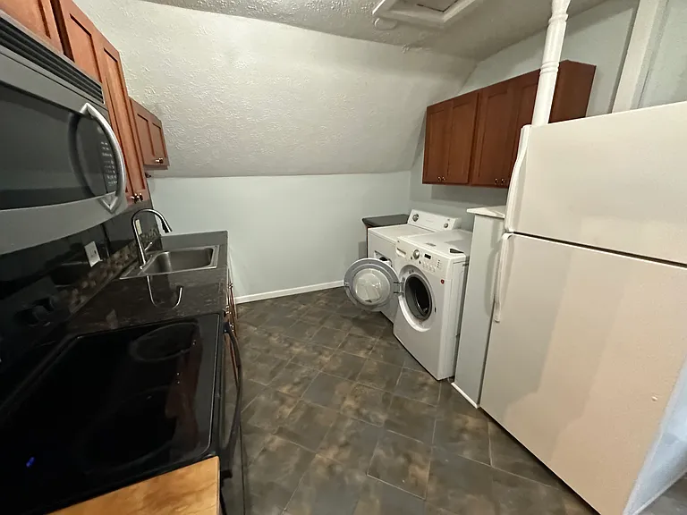139 Anderson Ave #1 — Photo 9