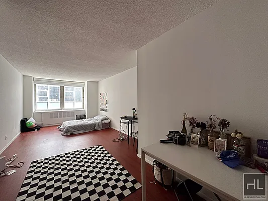 Rented by Highline Residential | media 11