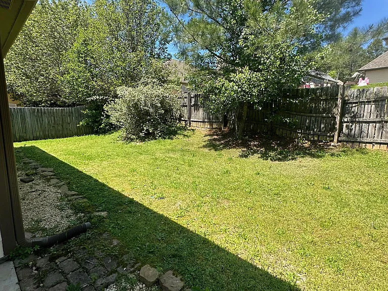 1232 Glenstone Pl — Photo 6