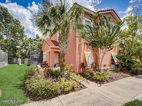 2nd image of 121 Pompano Beach Dr