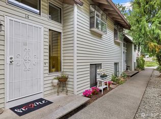 15625 42nd Ave S APT 14, Tukwila, WA 98188