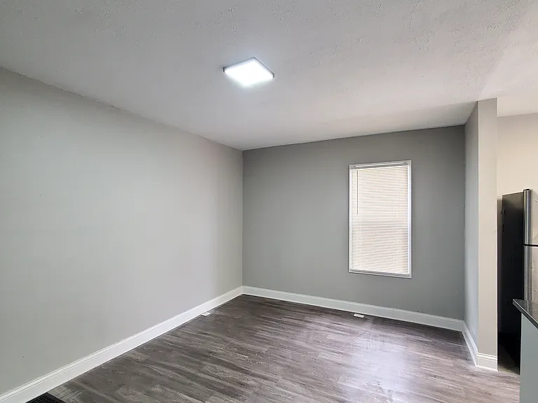1250 E Livingston Ave #2 — Photo 19