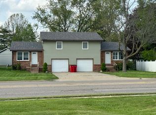 2904 W Kirby Ave, Champaign, IL 61821