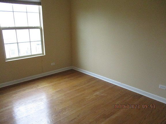 5th image of 1545 Lakeridge Ct #1545