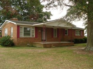 2342 Lake Artesia Rd, Faison, NC 28341