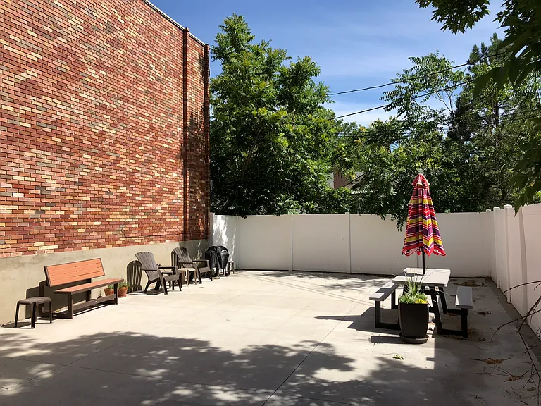 73 N F St #2 — Photo 31