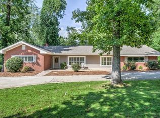 723 Moores Mill Rd, Auburn, AL 36830