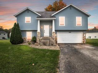 3409 Savannah Ct, Mishawaka, IN 46545