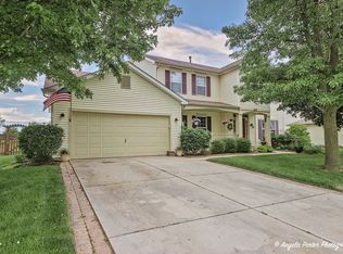 3214 Almond Ln, McHenry, IL 60051