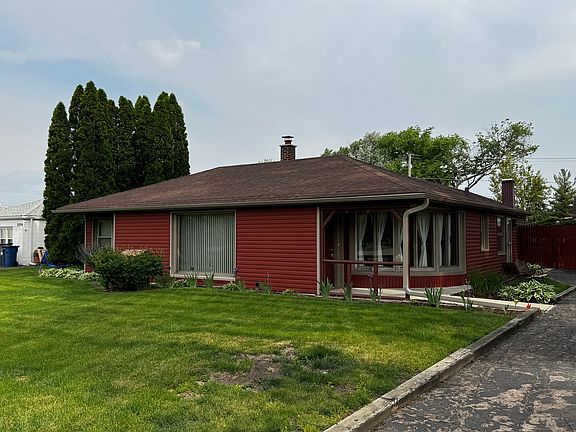 2nd image of 1100 S Columbine Ave