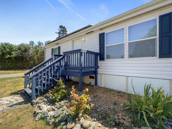 2447 Penn Ave, McKinleyville, CA 95519