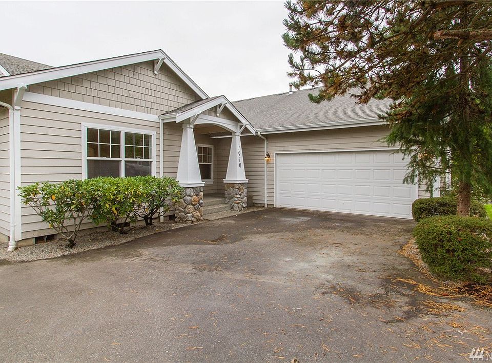 1st image of 1910 Grandview Dr W