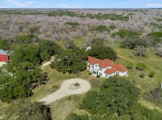 277 County Road 785, Natalia, TX 78059