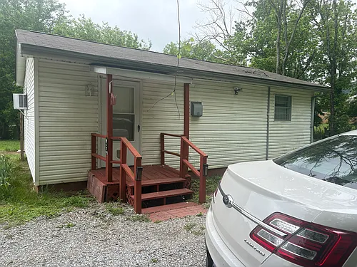 907 N Chamberlain Ave #1/2 Photo 1