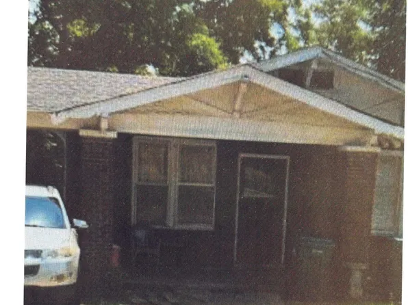 680 Hollywood Dr, Jackson, TN 38301