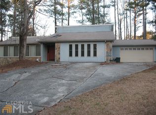 590 Hussamy Ln, Fairburn, GA 30213