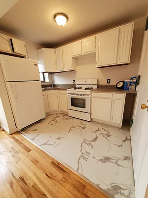 Rented by BRICK & GALO REALTY CORP | media 8