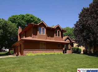 934 N 154th St, Omaha, NE 68154