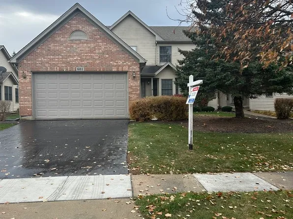 681 Hampshire Dr, Hampshire, IL 60140