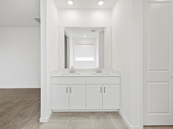 Welcome to the Arlo floorplan.