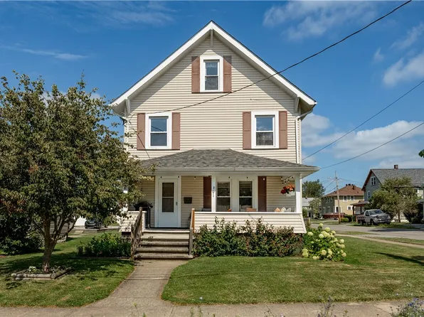 801 Stewart Ave, Grove City, PA 16127