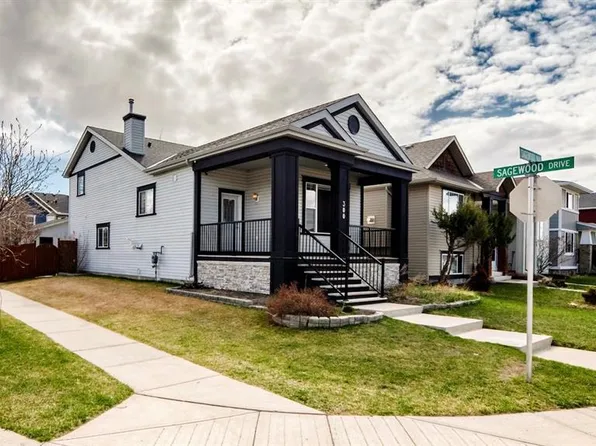 300 W Sagewood Park SW, Airdrie, AB T4B 3B3