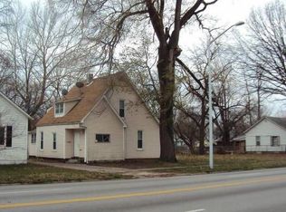 1322 South Grand Ave E, Springfield, IL 62703