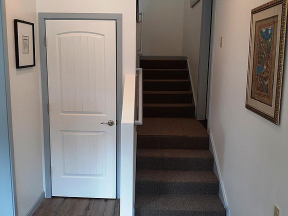5th image of 22285 Veteran St NE