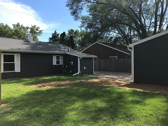 5th image of 204 Taylor Ave