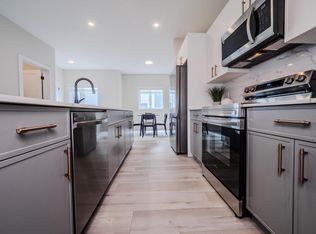 East Pine - Spacious Townhomes for Rent in Beaumont!, Beaumont, AB T4X 1R3