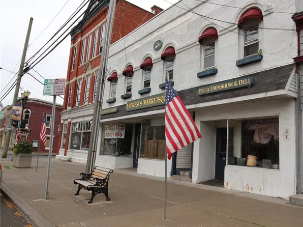 101 Main St, Phelps, NY 14532
