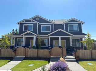 1115-1119 18th St #1117, Anacortes, WA 98221