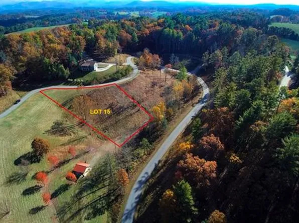 118 Timber Ridge Cir, Leicester, NC 28748
