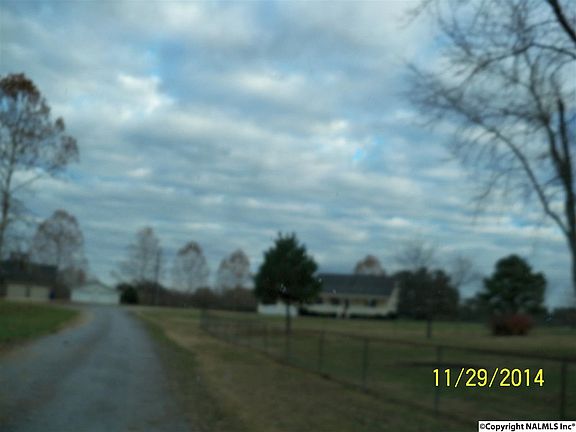 3rd image of 2790 Oak Dr