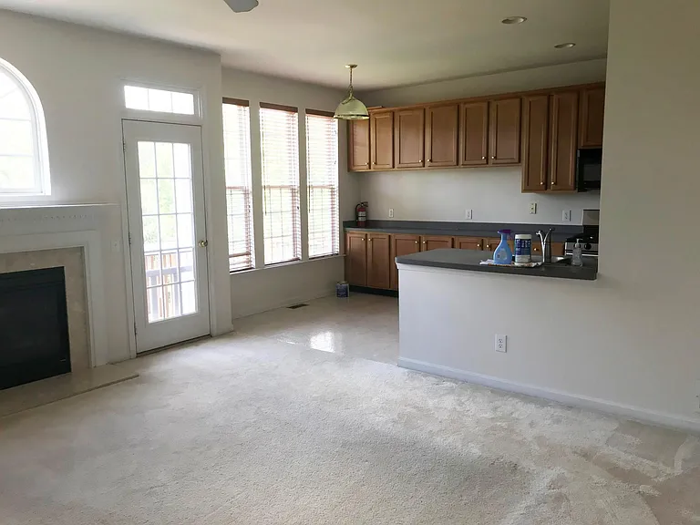 33 Cornerstone Ct — Photo 6