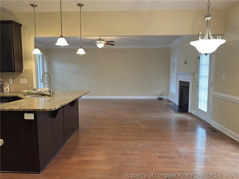 4015 Summerberry Dr — Photo 6
