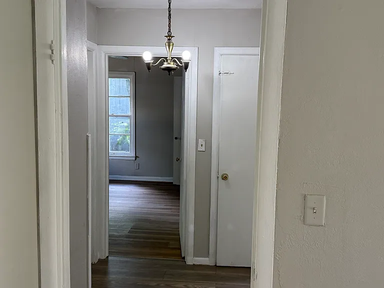 803 Cherry St — Photo 15