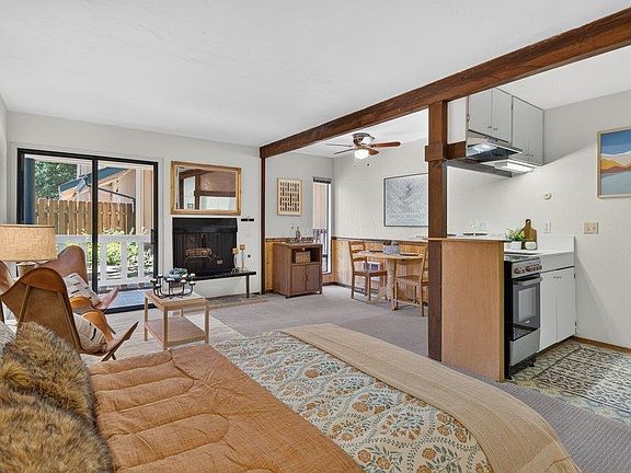 3rd image of 1300 Regency Way #48