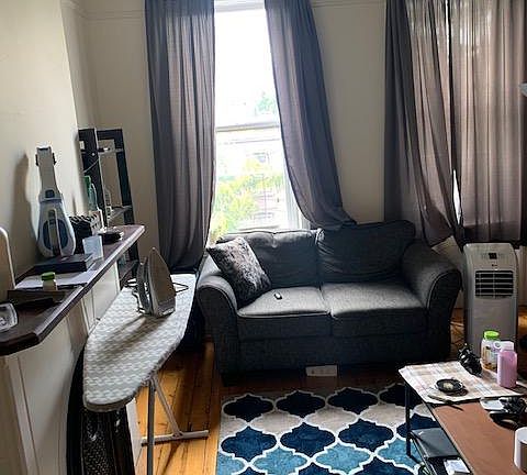 4th image of 110 Sussex St APT 4R