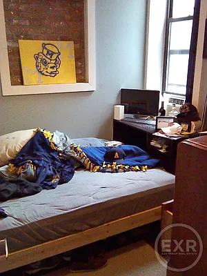 Rented by EXR | media 60